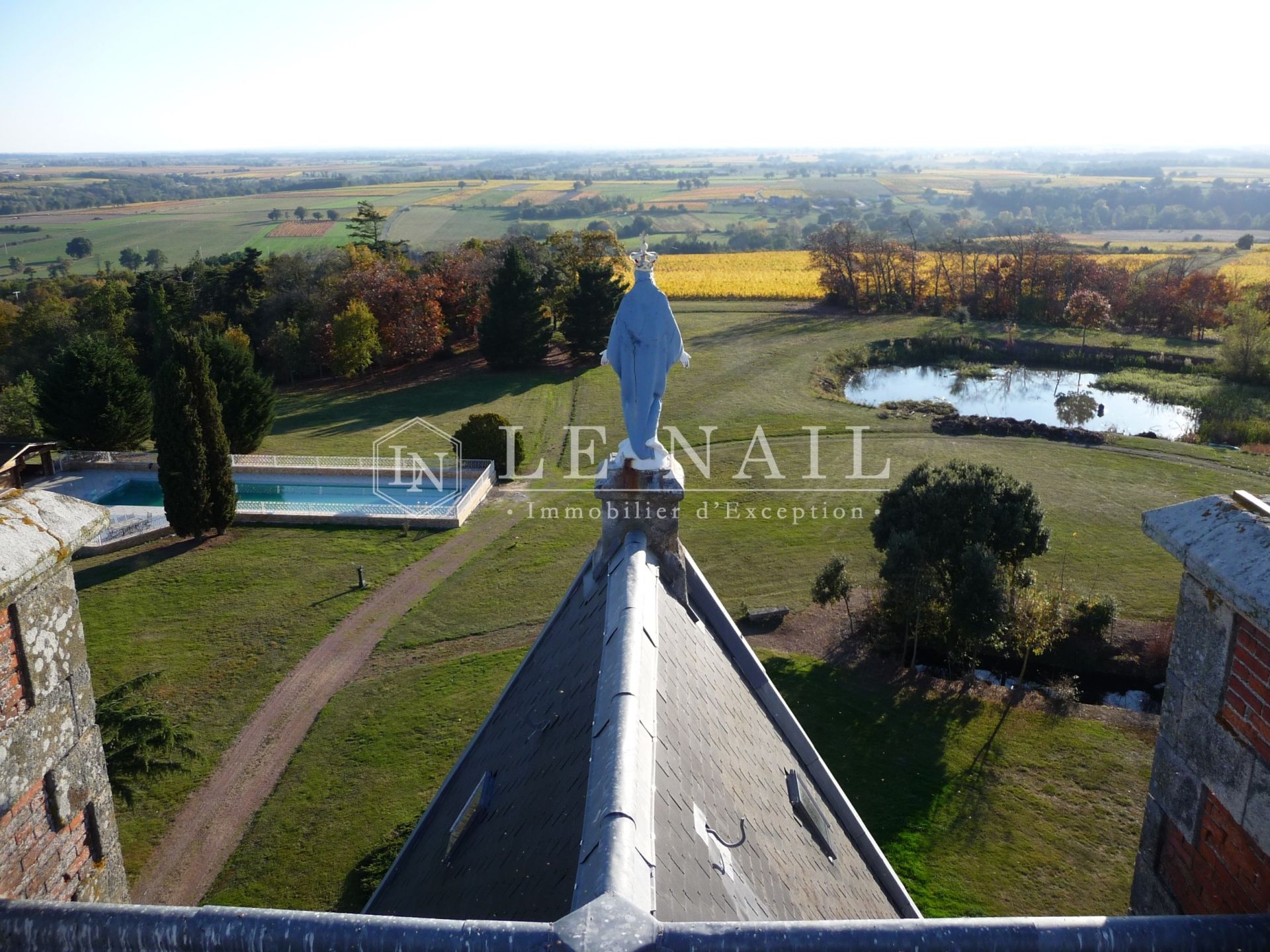 château 17 pièces en vente à ANGERS (49000)