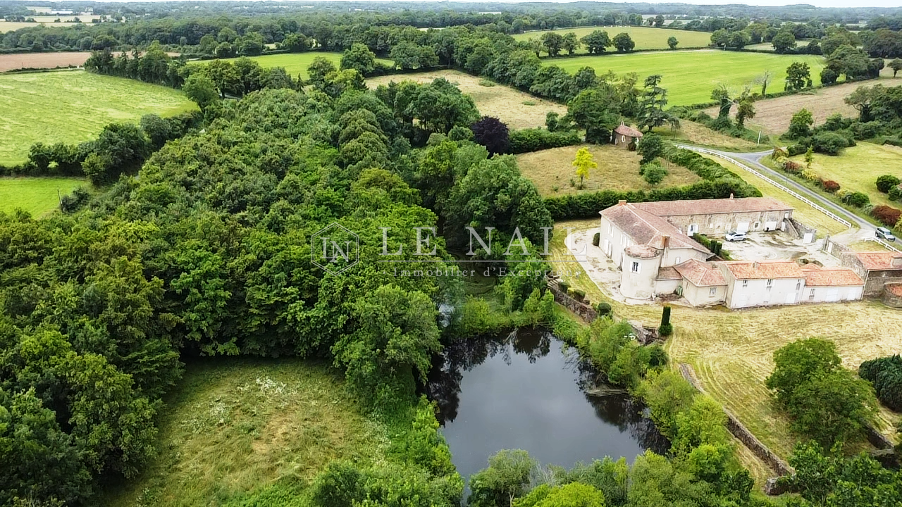 Vente Propriété La Roche-sur-Yon (85000)