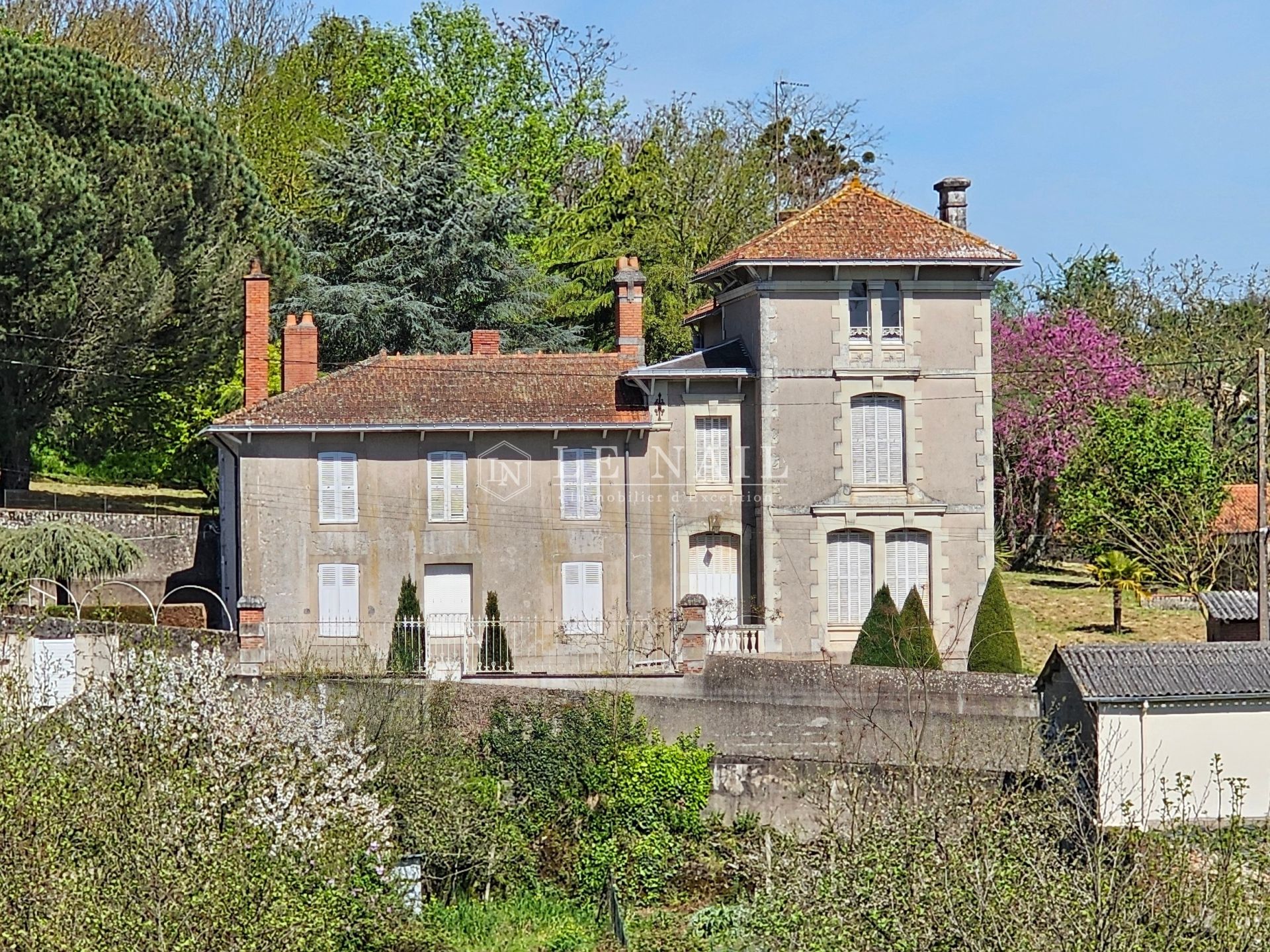 maison de maître 13 pièces en vente à ANGERS (49100)