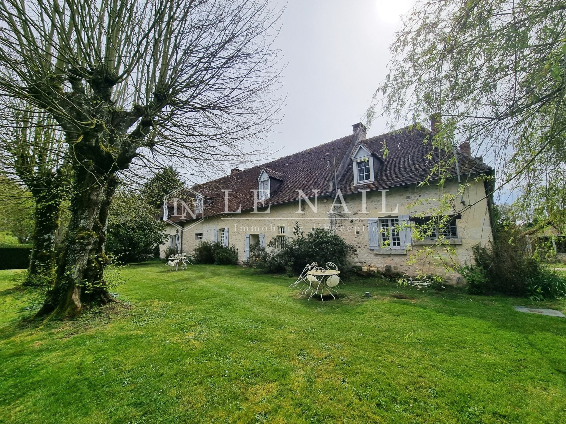 For sale Property Loches (37600)