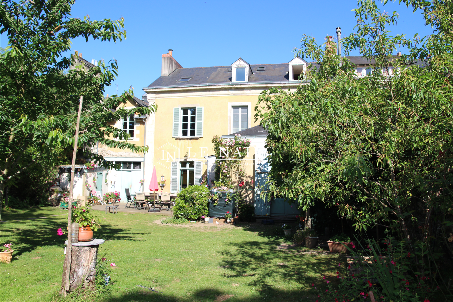 maison bourgeoise 13 pièces en vente à NANTES (44000)