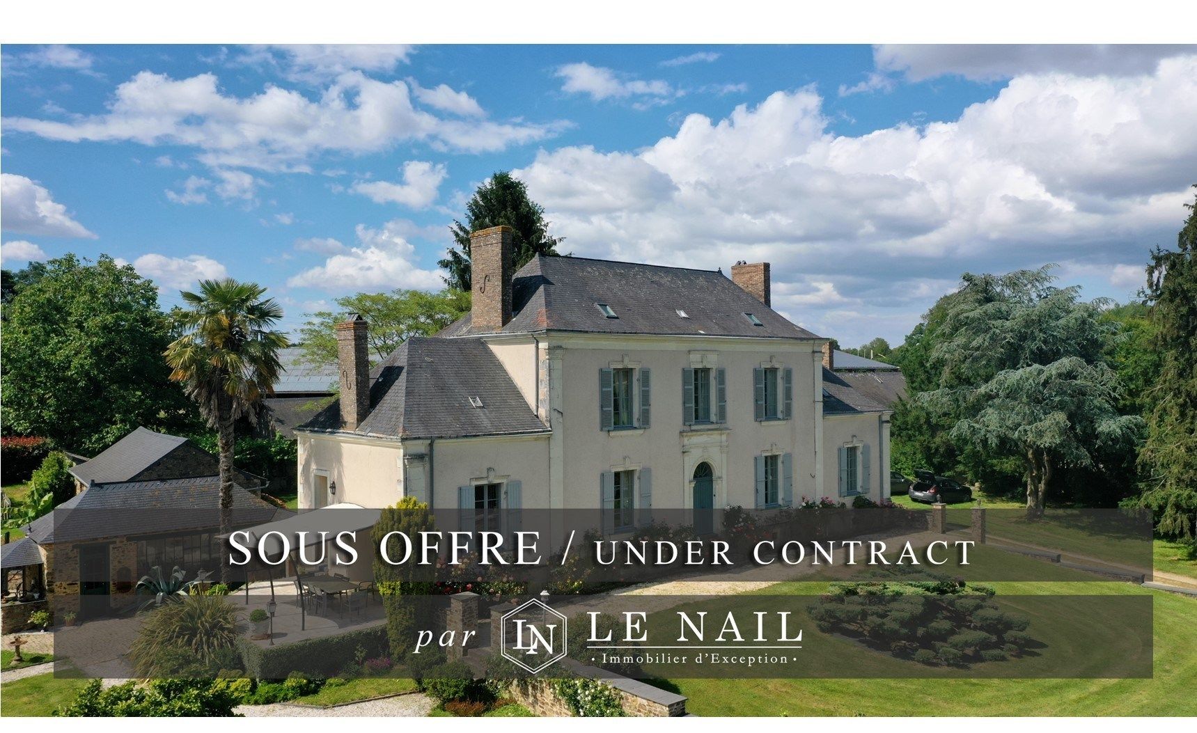 maison de maître 12 pièces en vente à CHATEAU GONTIER (53200)