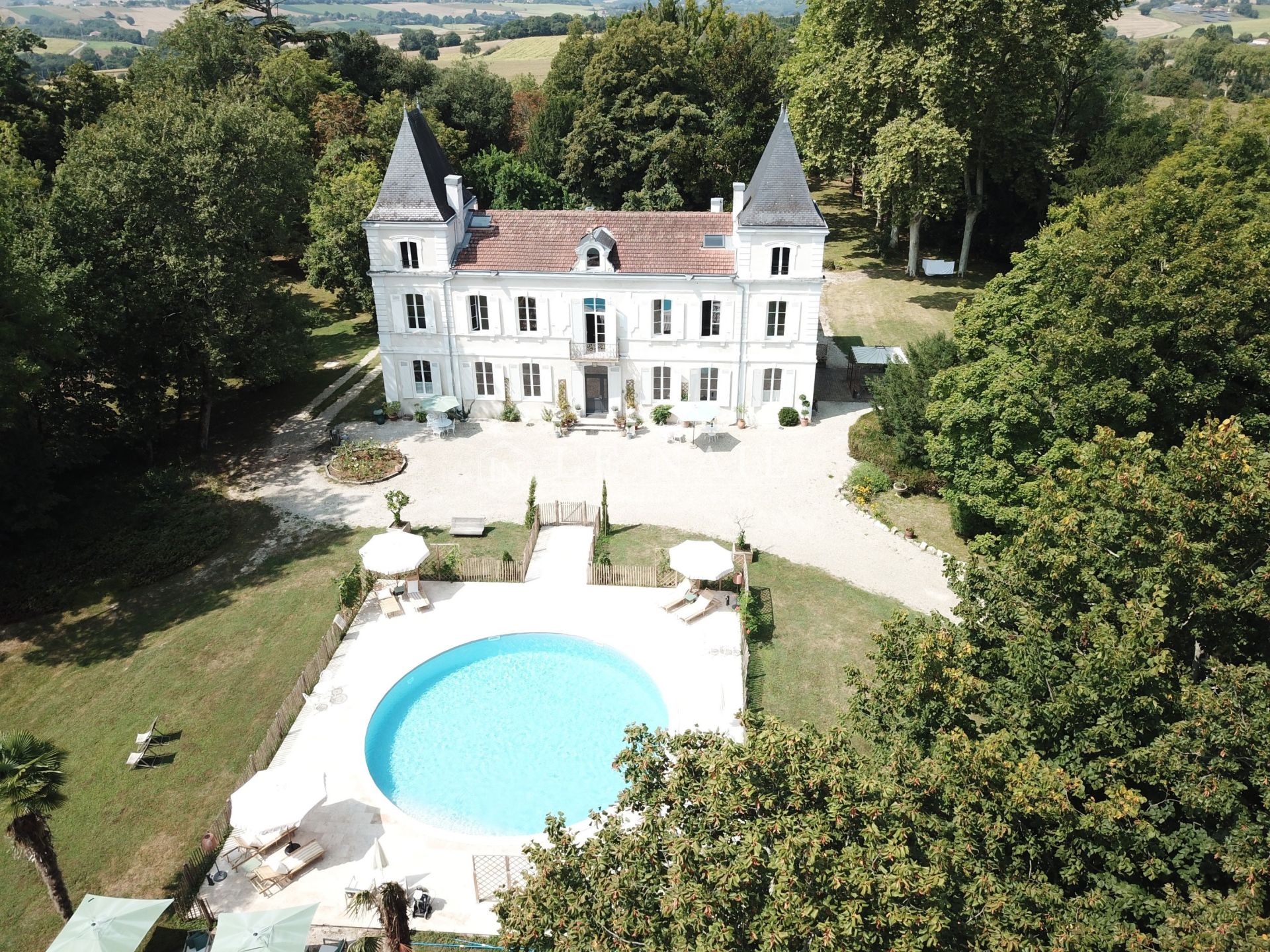 château 23 pièces en vente à AGEN (47000)