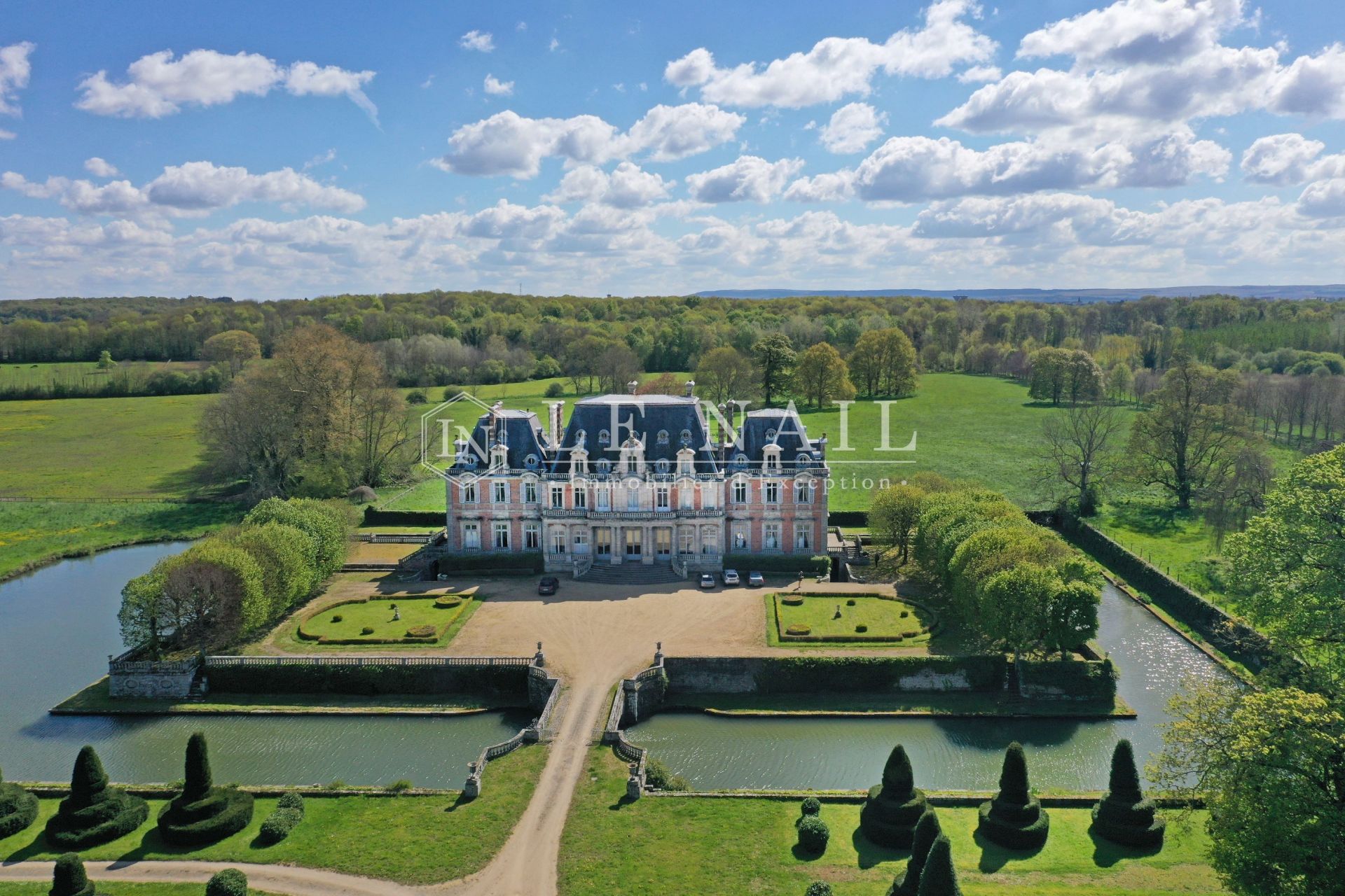 château 35 pièces en vente à ALENCON (61000)