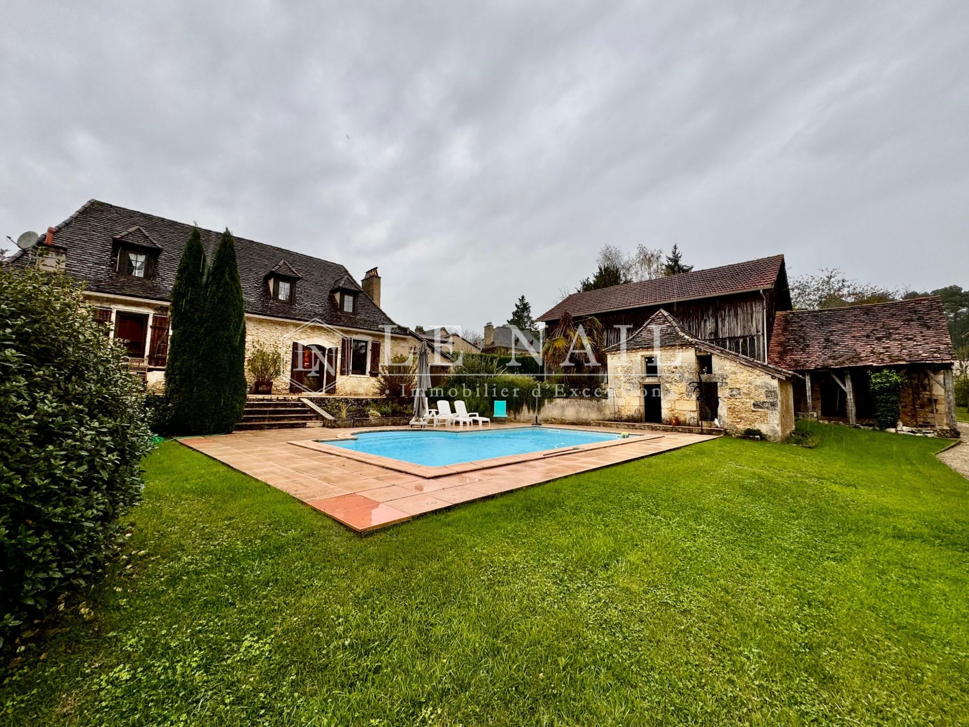 maison 19 pièces en vente à BERGERAC (24100)