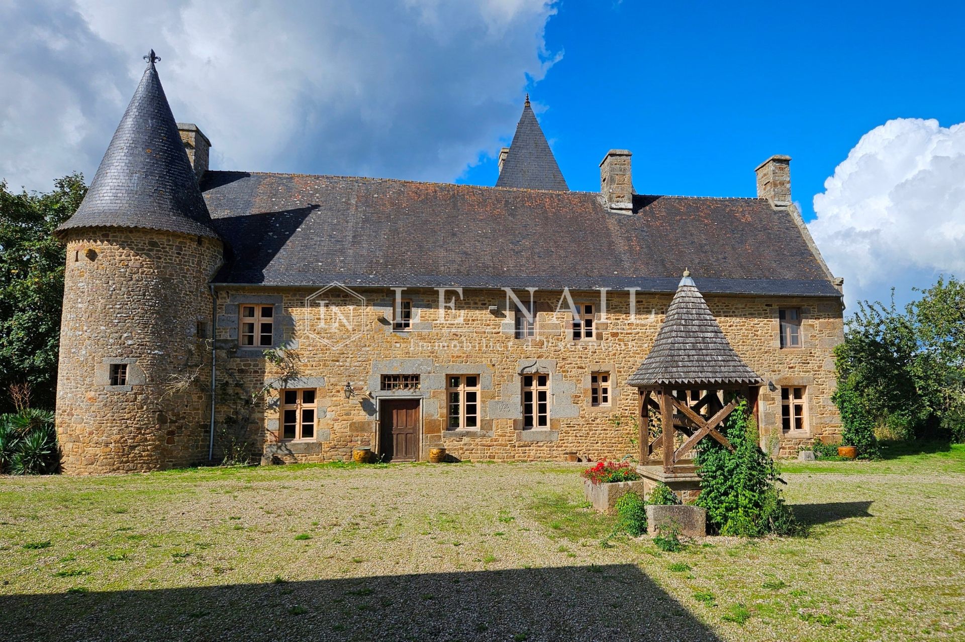 manor house 10 rooms for sale on AVRANCHES (50300)