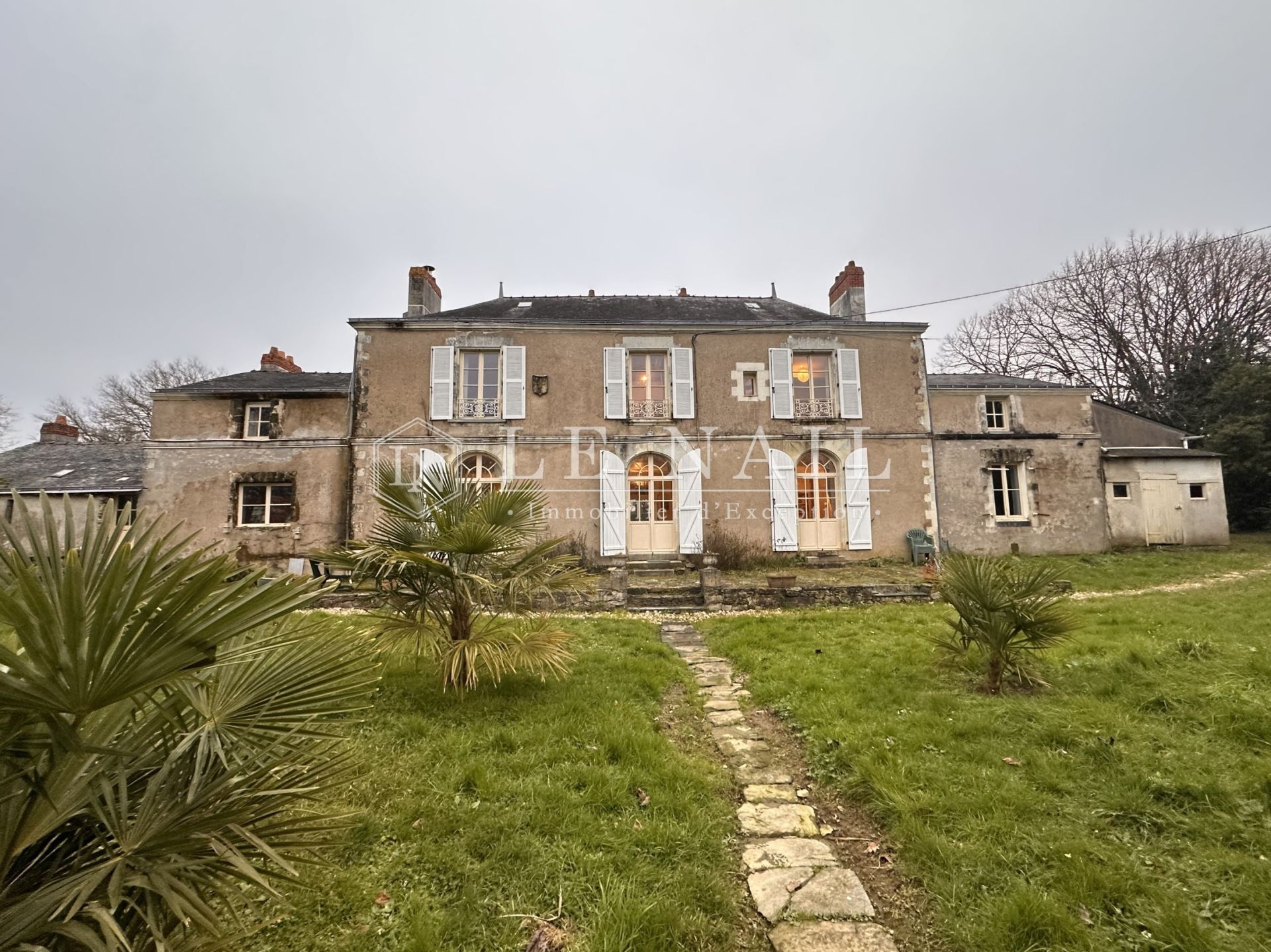 manor house 11 rooms for sale on THOUARE SUR LOIRE (44470)