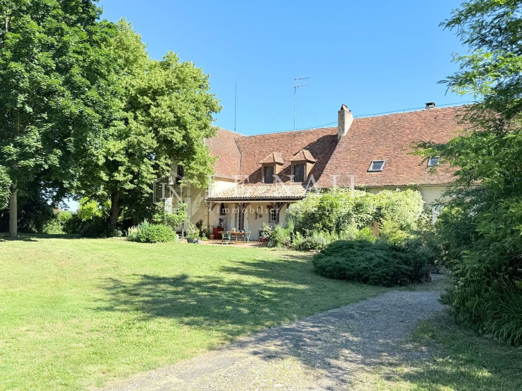 propriété 13 pièces en vente à BERGERAC (24100) - Plus de details