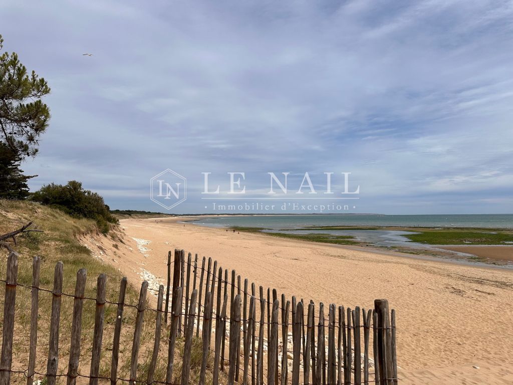 propriété 8 pièces en vente à JARD SUR MER (85520) - Plus de details